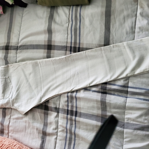 3 bundle of 👖 - Picture 4 of 9